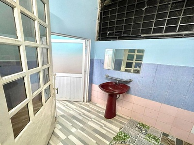 Bán nhà C.4 sổ hồng riêng đường Hồ Bá Phấn, Quận 9   2 pn 2 wc   Có sẵn HĐT 96 trịu   Chưa đến 52 tr 4