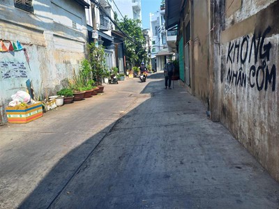 Bán nhà hxh, ngang hiếm 8m nguyễn văn luông, phường 11, quận 6. dt 186m2 x 2 tầng .giá 11.45 tỷ tl. 2