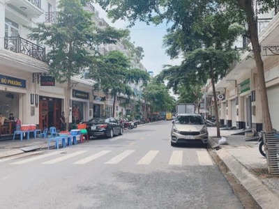 Bán nhà Gò Vấp, biệt thự City Land ,100M  x 5 tầng, doanh thu 72tr/ th, hơn 16 tỷ TL 0