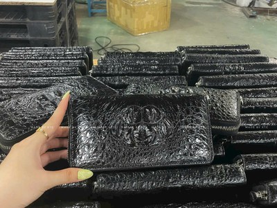 Xưởng Chuyên Sản Xuất Đồ Da Cá Sấu, Giá Tận Xưởng Sản Xuất 0
