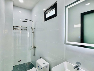 Nhàbán lýthườngkiệt phường4 gòvấp ngang4,5m 56m 2tầng 5tỷ9, sổ hồng 2