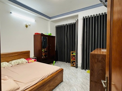 Ngộp lý thánh tông - giáp q11 - 4x16m - hxh 8m vô nhà - 4 tầng mới 4