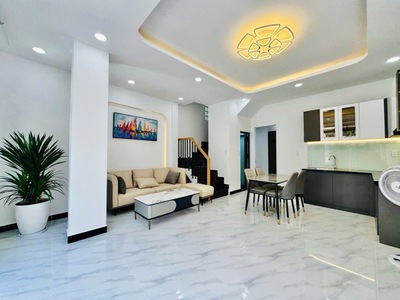Nhàbán lýthườngkiệt phường4 gòvấp ngang4,5m 56m 2tầng 5tỷ9, sổ hồng 0