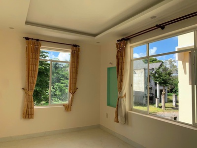 Cho thuê biệt thự 200m2, 5pn,   nội thất gần chợ tóc tiên thị xã phú mỹ 2