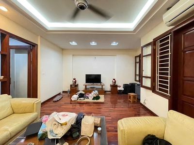 Đẳng cấp  bán nhà mặt phố mai hắc đế 150m2 x 11 tầng có hầm, mặt tiền 6.5m, 194 tỷ, kd đỉnh 0