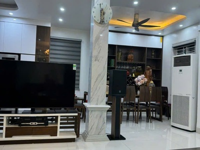 Bán nhà 96m2, xuân đỉnh - bắc từ liêm, ô tô tránh, tặng full nội thất nhập khẩu - 17.8 tỷ 2