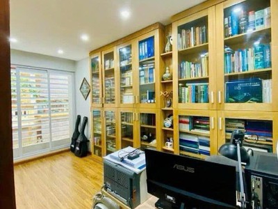 Bán nhà 58m2, 3pn, 4vs, ngõ nguyễn khoái, thanh trì, 5.7 tỷ, sổ đỏ 1