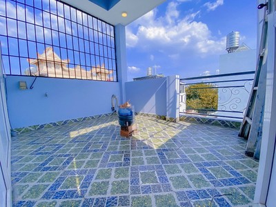 Bán nhà chu văn an - hẻm rộng 4m - dt 157.5m2 sàn - dòng tiền 180/y 4