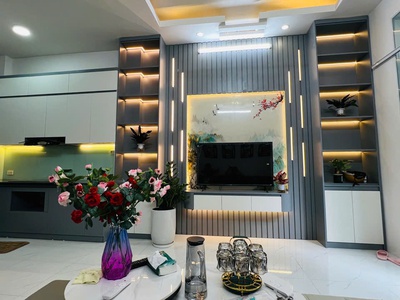 Bán gấp nhà bạch mai . dt 35m2 , mt 4,1m. cách mặt phố trăm m. giá chỉ 5,25tỷ 1