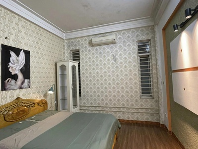 Cho thuê nhà làm chdv vũ ngọc phan 50m2, 5 tầng, 6 ngủ, 15 triệu 0