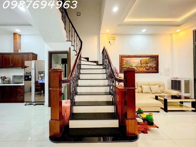 Q7 nguyễn thị thập nhà đẹp kiến trúc sư thiết kế gần chợ tân mỹ sổ vuông 5x12m 8.xt 0