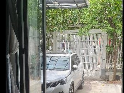 Biệt thự sân vườn 178m2 có sân để xe hơi, lô nhì nguyễn văn tạo, nhà bè, chỉ 5.6 tỉ 1