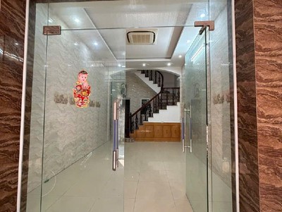 Cực hiếm nhà quang trung, hà đông, ô tô qua nhà, 10m ra ô tô tránh dt75m giá 8.5tỷ. 0