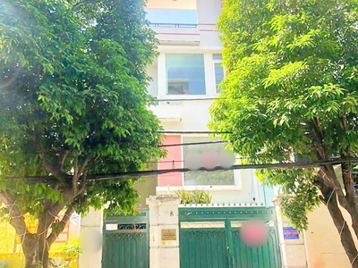 Cho thuê nhà nguyên căn mặt tiền đường 79, tân quy, quận 7 0