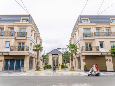 Khu nhà phố Pavillon ngay trung tâm Quận Hải Châu, sẵn sổ 4 tầng 5PN, rẻ hơn thị trường 2tỷ, sẵn sổ 5