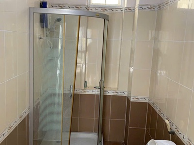 Cho thuê biệt thự 200m2, 5pn,   nội thất gần chợ tóc tiên thị xã phú mỹ 4