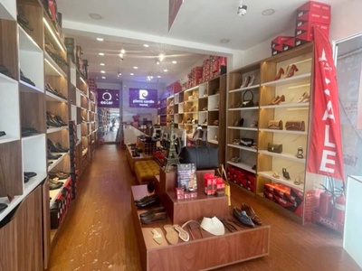 Cho thuê nhà mặt tiền kinh doanh, 64m2, 2 tầng, mặt tiền 4m- 534 lê văn sỹ, p.14, q.3 3