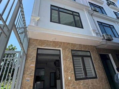 Nhà 4 tầng hộ khẩu hà đông hà nội. trả trước 1 tỷ nhận nhà ở ngay 0