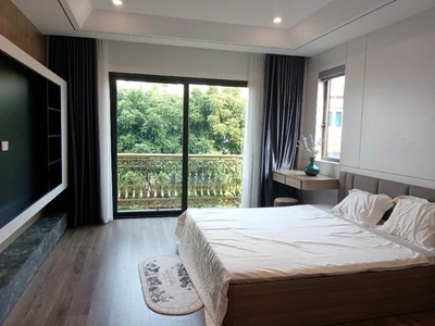 Bán nhà ngô gia tự, việt hưng, long biên, 48m 6t, 13,2 tỉ. gara, thang máy, nhà mới đón tết 0