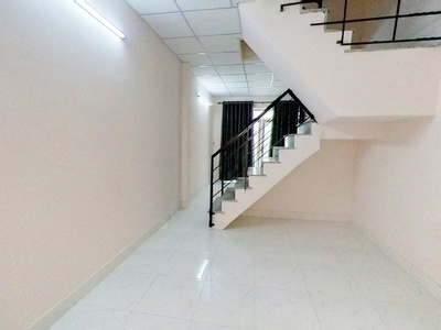 Cho thuê nhà 1 trệt 1 lầu hẻm 278 Tầm Vu, Q.Ninh Kiều giá 4,6tr 4