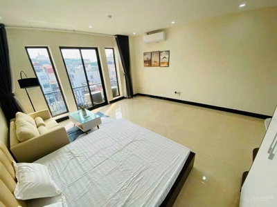 Bán nhà mặt ngõ 204 Lê Thanh Nghị DT 165m2x6T thang máy, ô tô vào nhà 3