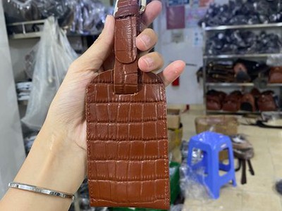 Gia công quà tặng bằng da sản xuất tại xưởng 2