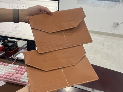 Gia công quà tặng bằng da sản xuất tại xưởng 5