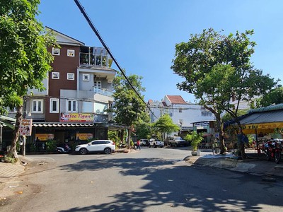 Nhà xe hơi ngủ-ngang 5m-phan cát tựu-phường an lạc a.bình tân.dt 40m2 x 2 tầng. nở hậu chiêu 4