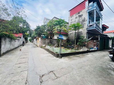 Đất lô góc 2 mặt thoáng - nam hồng - khổ đất vuông, nở hậu 1