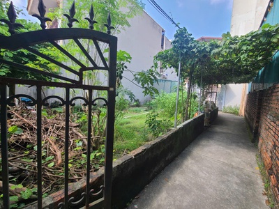 Bán đất mặt phố viên, cổ nhuế 2, 120m, mt9m, vỉa hè, ô tô tránh, kd chỉ 4 tỷ 1