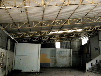 Cho thuê kho xưởng 300m2 mặt tiền đường 32 - linh đông 0