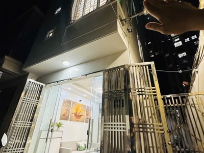 Gấp  bán nhà lô góc, 5 tầng, full nội thất minh khai hoàng mai, giá chỉ 5.86 tỷ 0