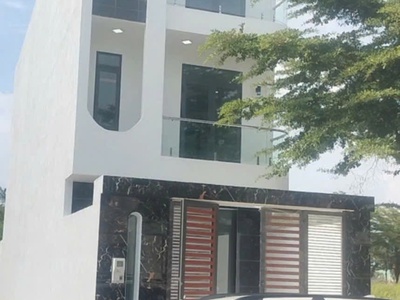 Bán nhà 1 trệt 2 lầu chính chủ mới xây  5x26m  mặt tiền tại thị trấn đức hòa, tỉnh long an 2