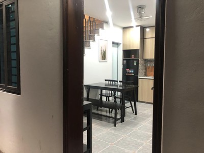 Cho thuê nhà riêng nguyên căn vân đồn 2 tầng, 20m2, 1 ngủ, 1 wc, 6 triệu 1