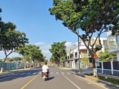 Lô đất đường số 8, trường thạnh, quận 9 gần kđt đông tăng long - diện tích 82m2 đường 12m vỉa hè 0
