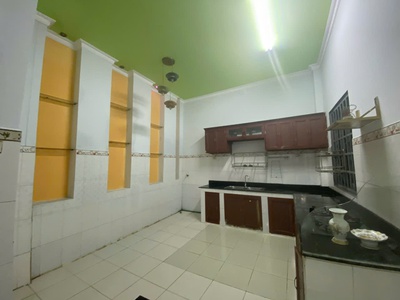 Cho thuê nhà 2 tầng, 72m2, mặt tiền 4m, hẻm 6m thông đ.tô ký, p.tân chán hiệp 3