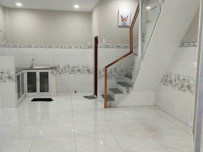 Nhà nhỏ xinh, sổ hồng riêng, đủ công năng, nhỉnh 2 tỷ - gần chợ hiệp thành - trung tâm tiện ích 2