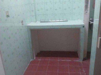 Cho thuê nhà 24m2, 3 tầng, 2pn, giá rẻ đường tôn thất thuyết, p.3, q.4 3