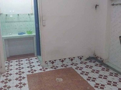 Cho thuê nhà 24m2, 3 tầng, 2pn, giá rẻ đường tôn thất thuyết, p.3, q.4 0