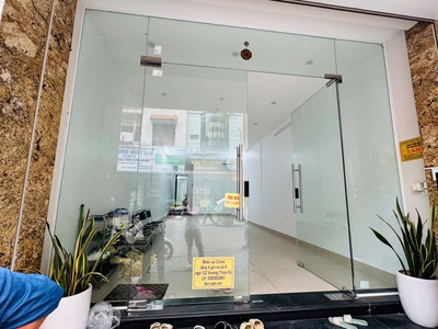 Mặt bằng đẹp   90m2   chính chủ cho thuê 3 tầng mặt đường hoàng văn thái, khương mai, thanh 1