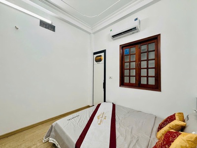 Bán nhà tân bình- huỳnh văn nghệ, hẻm ô tô, 3.05 16m, 4 tầng, sân thượng trước sau, 5.35t 4