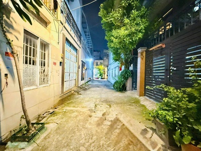 Bán nhà tân bình- huỳnh văn nghệ, hẻm ô tô, 3.05 16m, 4 tầng, sân thượng trước sau, 5.35t 1