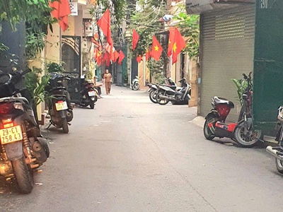 Nhà Đống Đa phân lô - Ô TÔ tránh - Vỉa hè - Kinh doanh 0