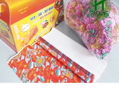 Thùng heo quay in sẵn, mâm đựng heo quay đủ size kèm hoa giấy trang trí 1