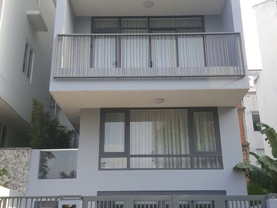 Bán nhà trung tâm Quận 7, gần Nguyễn Lương Bằng, 5x18, 4 tầng, 15.x tỷ 2