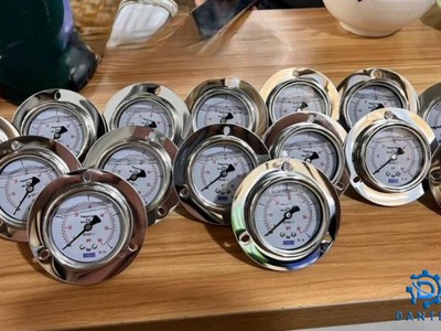 Đồng Hồ Đo Áp Yamaki 0-25bar D63mm: Sự Lựa Chọn Uy Tín và Chất Lượng Tại Dantek 0