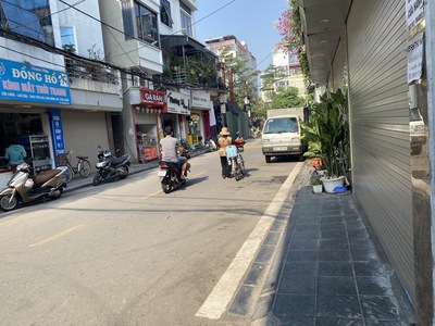 Siêu hiếm, bán nhà ngô gia tự long biên - trung tâm chợ diêm gỗ, ô tô tránh- 2 mặt thoáng -ngõ 0