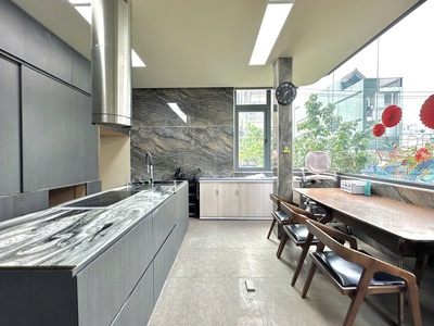 Bán nhà riêng, mặt tiền tân cảng  căn góc , 5 tầng, 2 mặt bằng kinh doanh, 16.x tỷ 0