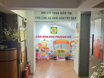 Bán nhà chung cư  tầng 8  mặt phố quán thánh, ba đình, hà nộị  diện tích: 63m2, mặt tiền 5m. giá: 0