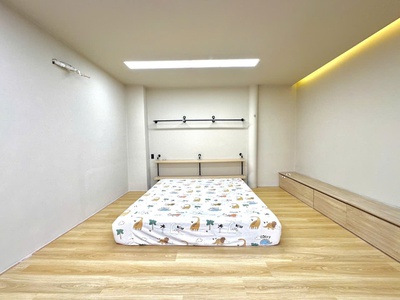 Bán nhà riêng, mặt tiền tân cảng  căn góc , 5 tầng, 2 mặt bằng kinh doanh, 16.x tỷ 3